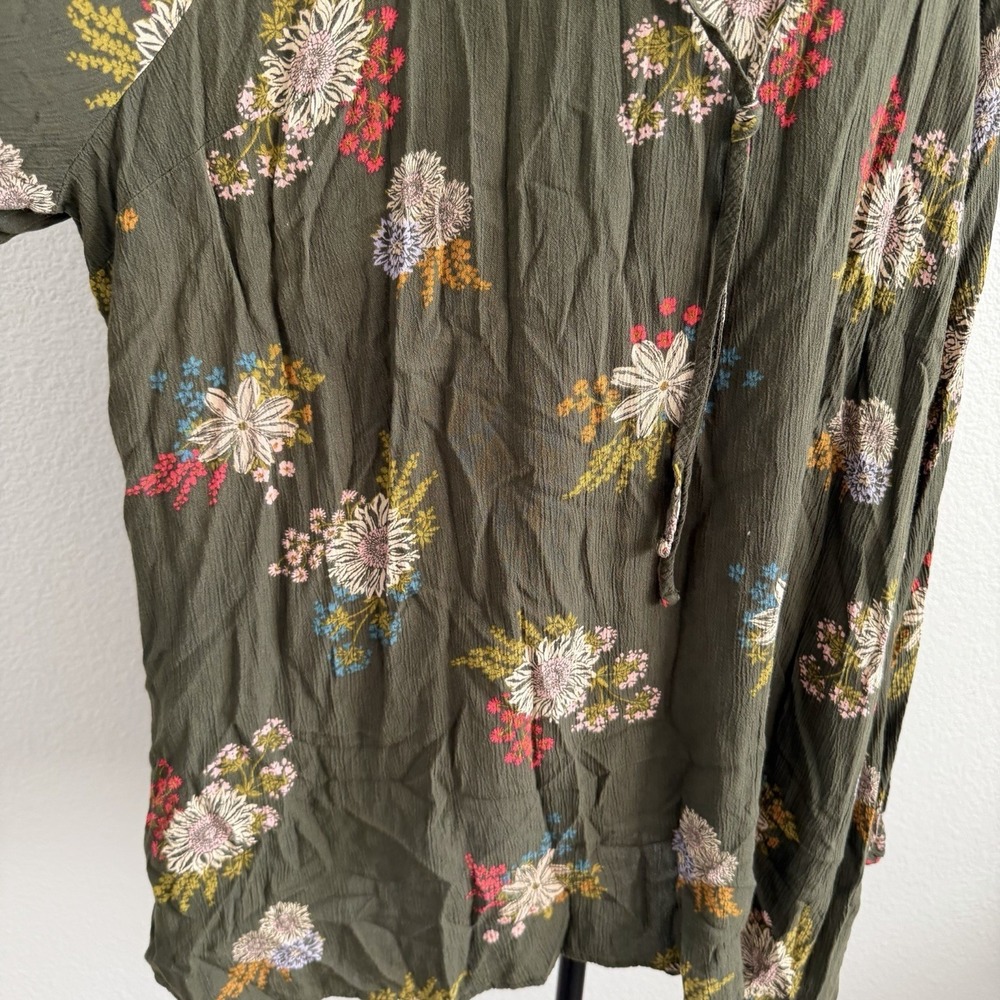 Floral Tie-Neck Olive Green Women's Tunic Top - Picture 5 of 9
